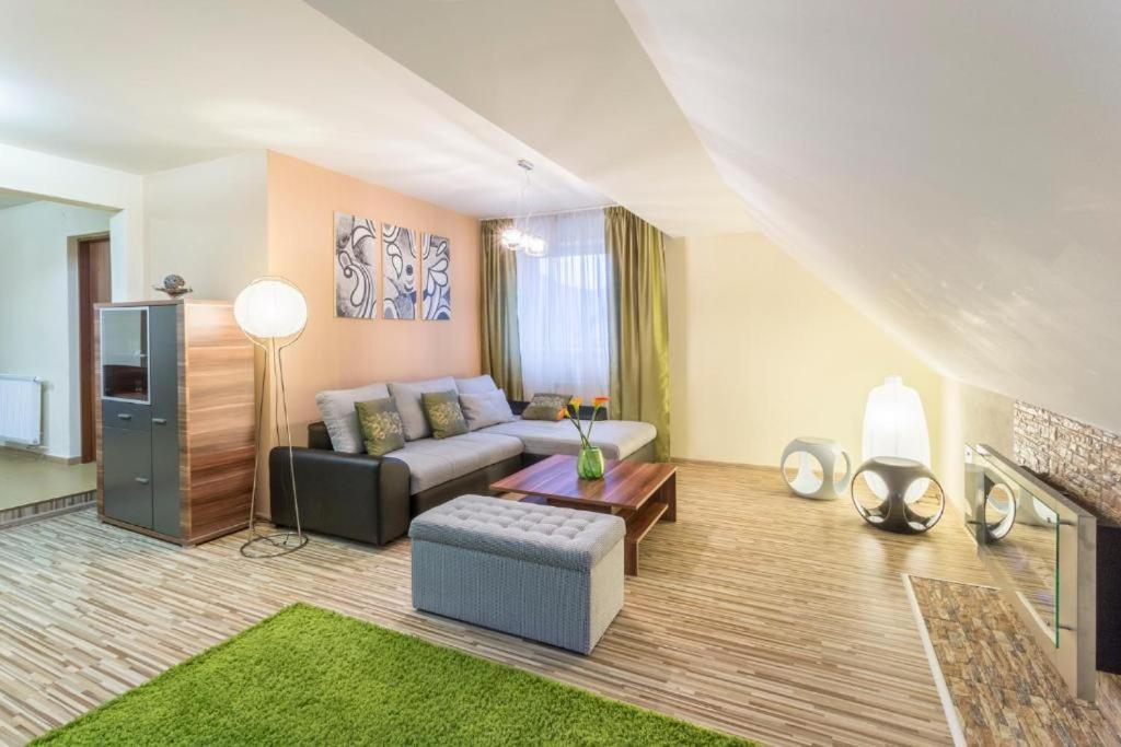 Hotel Sipox Štrba Extérieur photo